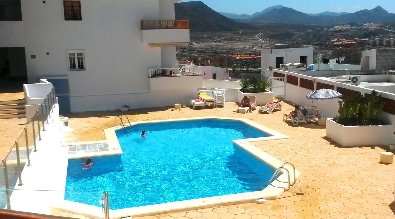 Ocean View Apartment Over Los Cristianos, Playa Las Vistas Лос Кристианос Екстериор снимка